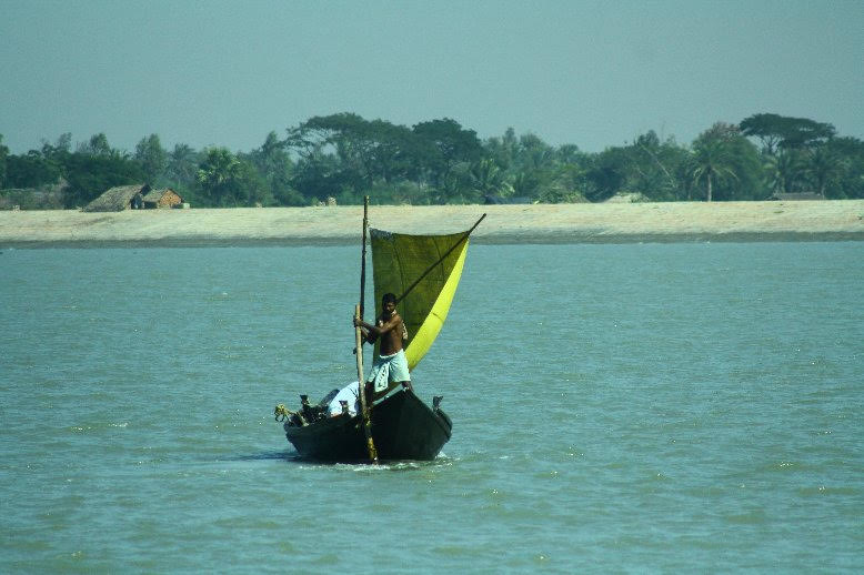 loneboatman-sundarbans